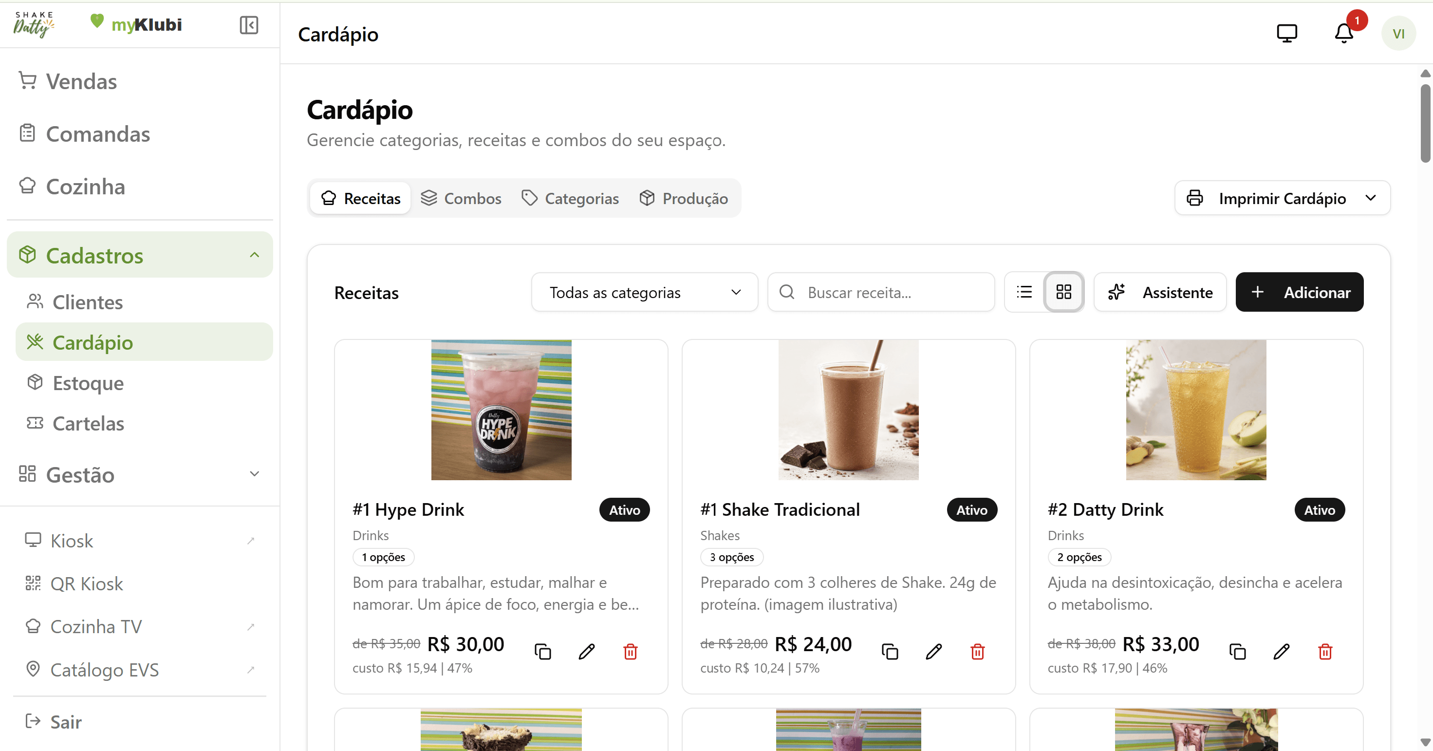 Tela de cardápio e receitas do EVS, combinada com a visualização da avaliação corporal no celular
